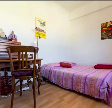 Center Balcony Tram Beach Νίκαια